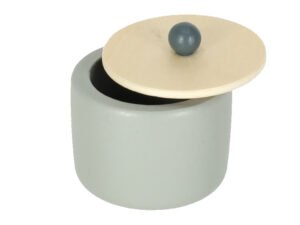 1. Jucarie din lemn pentru copii cu tocitoare si cilindru de axa gri și alb.