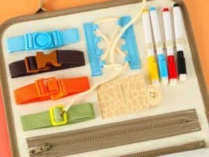 1. Accesorii pentru păpuși și jucării, set creativ pentru copii.