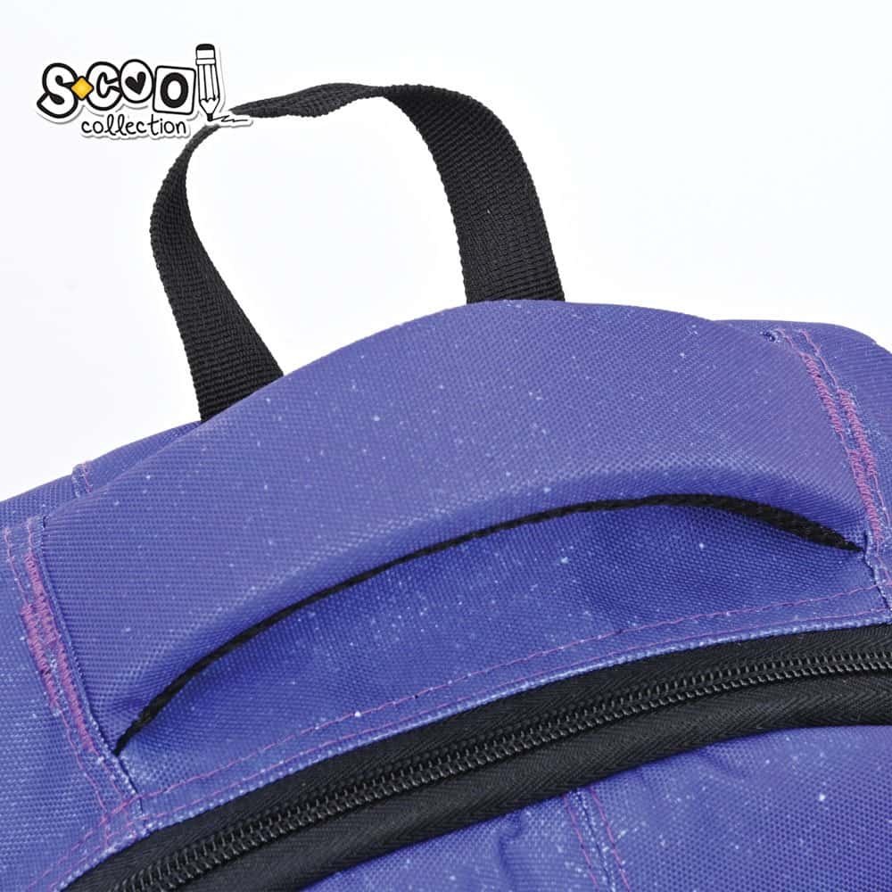 - Acesta are 1 compartiment principal cu buzunar