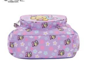 - Acesta are un compartiment cu buzunar 1/2