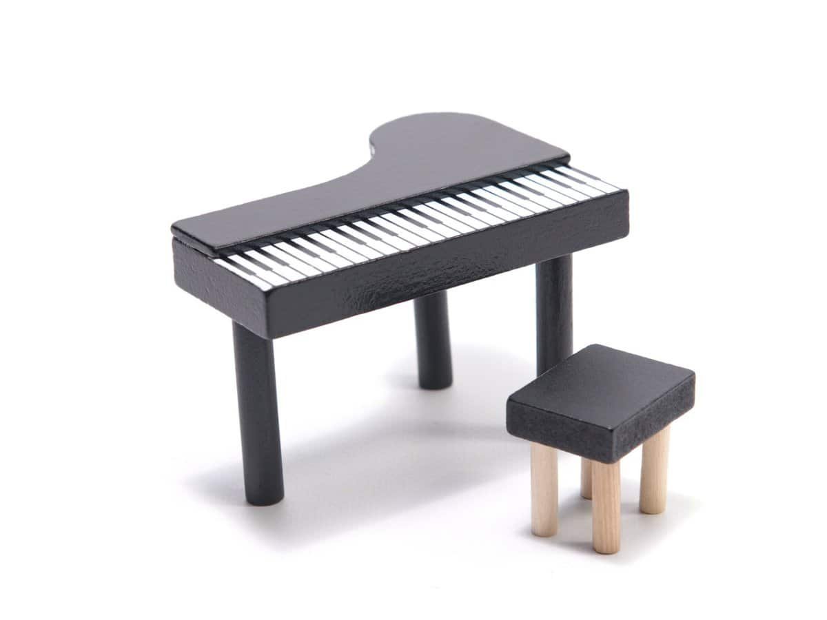 Mini pian cu scaun pentru jucarii, decor pentru camera copilului, accesorii pentru joaca.