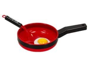 Jucărie tigăie cu ou colorat pentru copii, ideală pentru jocuri imaginative și educative.