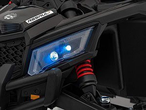 Jucarii casuta pentru copii, vehicule electrice de role si ATV-uri pentru joaca in siguranta.