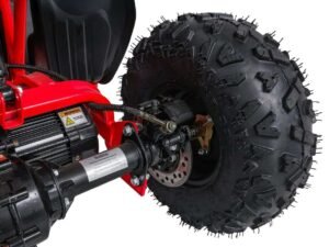 Jucarii pentru copii cu tematizare off-road si roti mari cu profil special pentru teren accidentat.