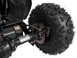 1. Anvelopa off-road pentru ATV cu țepi, durabilă și aderentă pe teren accidentat.