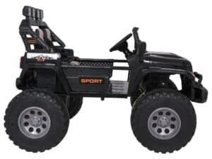 Mașinuță electrică pentru copii, model sport, ideală pentru joaca în aer liber.