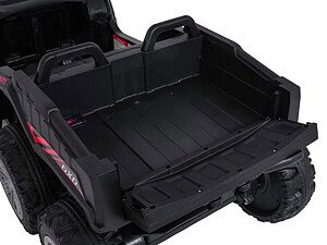 Masina electrică de jucat pentru copii, model robust și sigur.