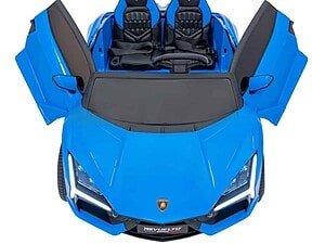 Mașinuță electrică pentru copii, model sport, culoare albastru închis. Ideală pentru jocuri și aventuri.