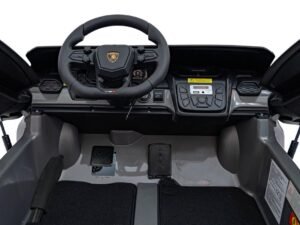 Mini mașinuță pentru copii, interior cu bord și volan, jucării pentru copii, Cadouri, Oradea, Bihor, România.