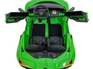 Mașinuță electrică pentru copii, jucărie de calitate și sigură, în nuanțe de verde vibrant.