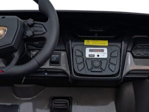 Jucării pentru copii în formă de mașini, design atractiv, calitate superioară.