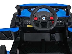 Jucărie mașină electrică pentru copii, model sport negru și albastru, pentru distracție în curte sau parc.