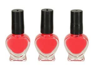 Ruj în formă de inimă pentru jocuri de rol și costume pentru copii.