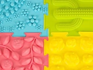 1. Jucării de plastic pentru copii, covorașe puzzle colorate, sigur pentru joacă și educație.