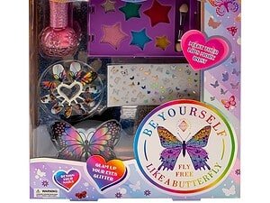 Accesorii machiaj si manichiura - - Setul contine 1 paleta cu farduri