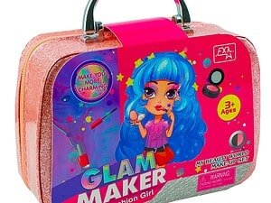 Accesorii machiaj si manichiura in gentuta