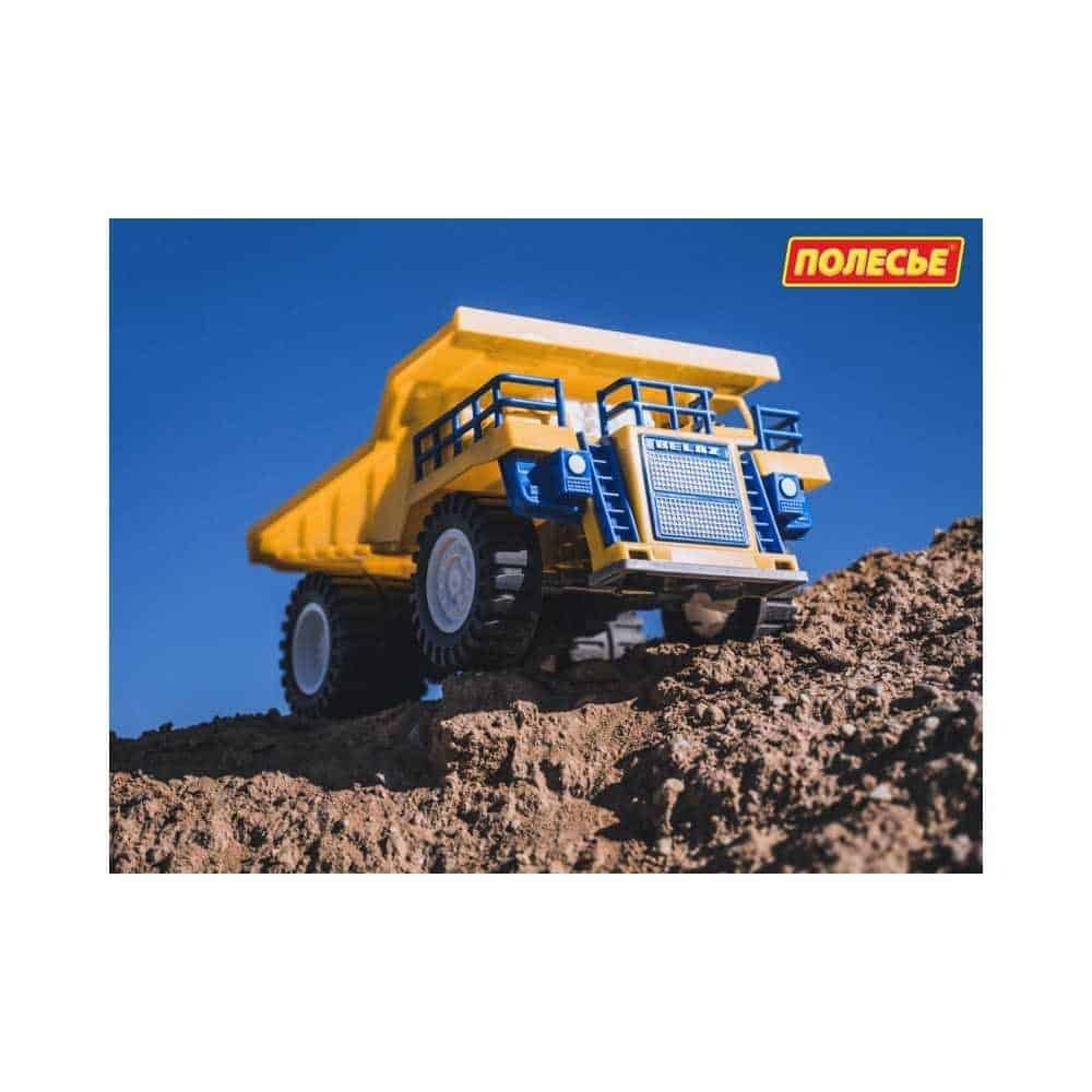 Polesie - - Camionul minier este realizat in conformitate cu analogul real al echipamentelor grele – fiind inspirat de camionul pentru minerit BELAZ.