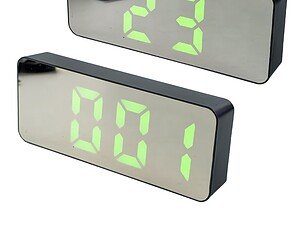 - Ceasul este disponibil in trei variante de afișaj digital LED: alb