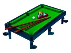 44.7x25x15.5 cm - - Setul contine tot ce este necesar unui joc: 1 masa