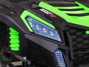 Motor electric pentru copii, jucărie de mașină pentru juniori, design sigur și atractiv, culori verzi și negre.