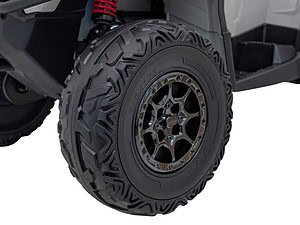 1. Anvelopă robustă pentru jucării de exterior, sigură și durabilă.