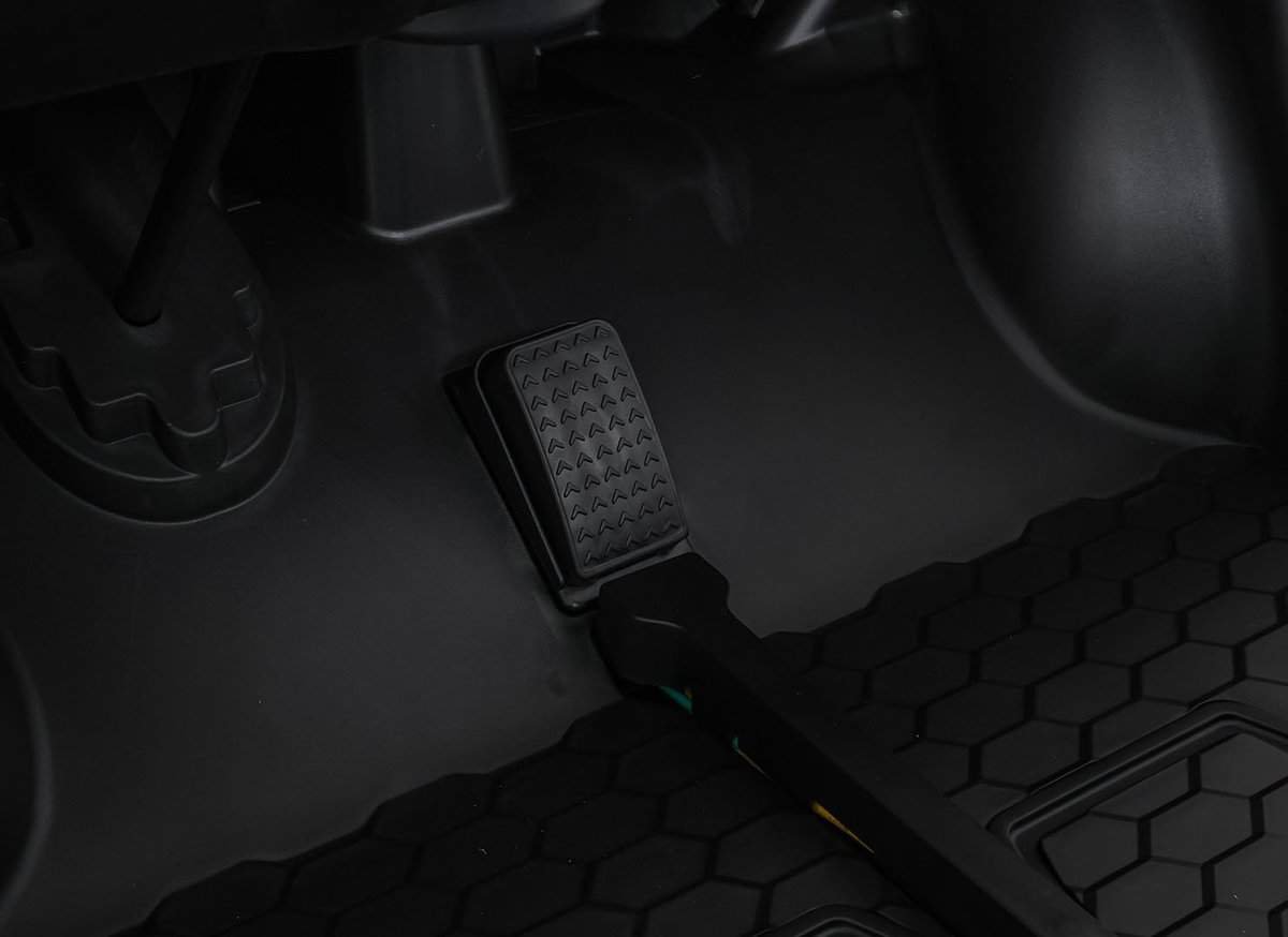 Pedal acceleratie mașină pentru copii, jucarie educativă sigură.