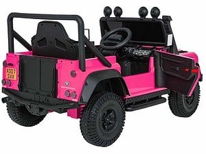 Mașinuță electrică pentru copii în culoare roz, ideală pentru joacă și aventuri în aer liber.