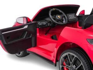 Jucărie mașină sport pentru copii, atractivă și sigură, perfectă pentru distracție și aventură.