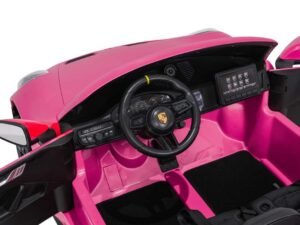 Volan și interior mașină sport Porsche pentru copii, design realist și distractiv.