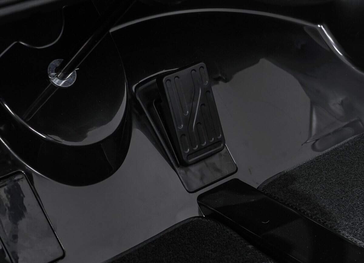 Pedala și accelerație pentru mașinuțe electrice pentru copii | Casuta Jucariilor.