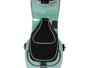 Motocicleta electrică pentru copii, model modern, în culoare mentă, ideal pentru distracție și siguranță.