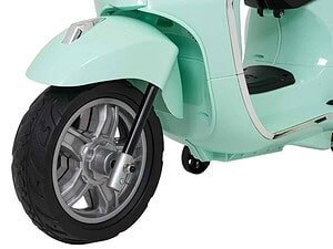 Mașinuță electrică pentru copii, model copil, culoare mentă, jucarie sigură, ideală pentru joacă în aer liber.