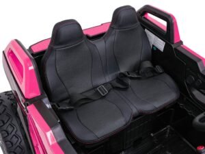 1. Scaune negre din piele pentru mașinuțe copii, confort și siguranță.