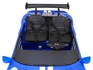 1. Scaun pentru copii mașină electrică, sigur și confortabil pentru joacă.