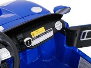 Jucărie auto electrică pentru copii, mașină de curse albastră cu control pentru micuți.