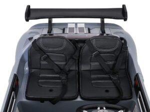 Jucării pentru copii, mașinuțe electrice pentru cei mici, accesorii și echipamente de joacă pentru copii.