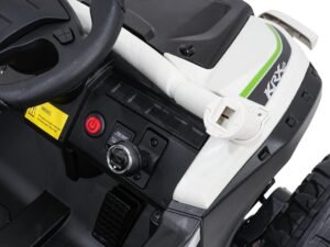 Jucărie de control remote pentru mașinuțe electrice pentru copii, realistică și educativă.