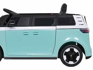 Mașină electrică pentru copii, model colorat, perfectă pentru joacă în curte sau interior.