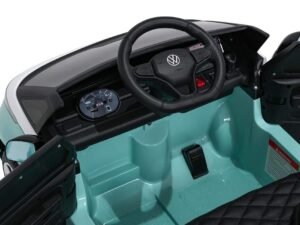 Volan mașină electrică pentru copii, design detaliat și sigur pentru joacă; perfect pentru timpul liber al celor mici.